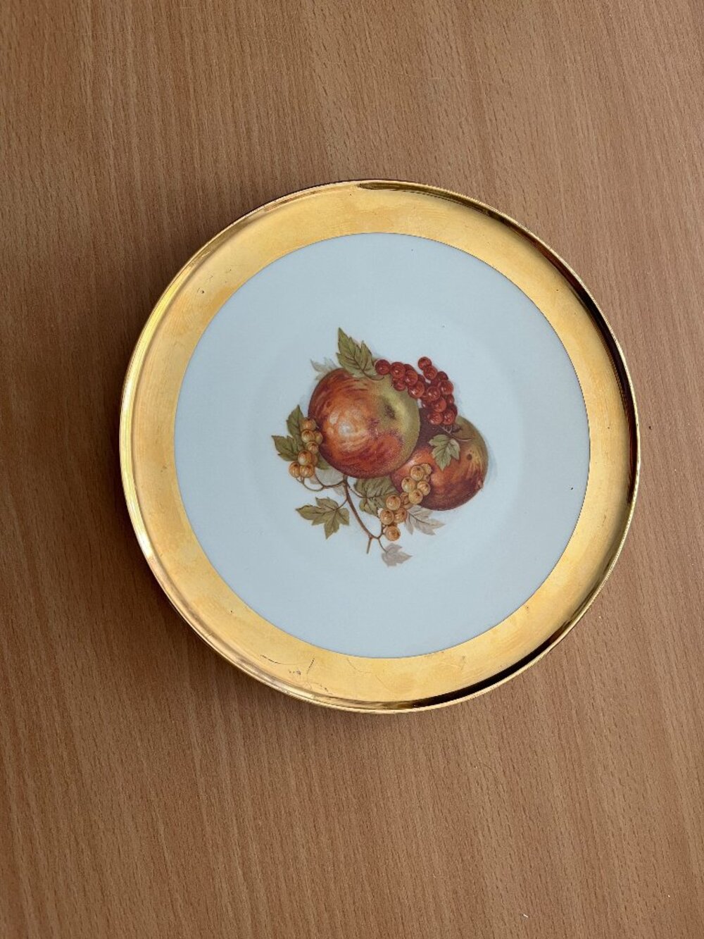 Vintage Bavaria Germany fruit plate gold rim 7"